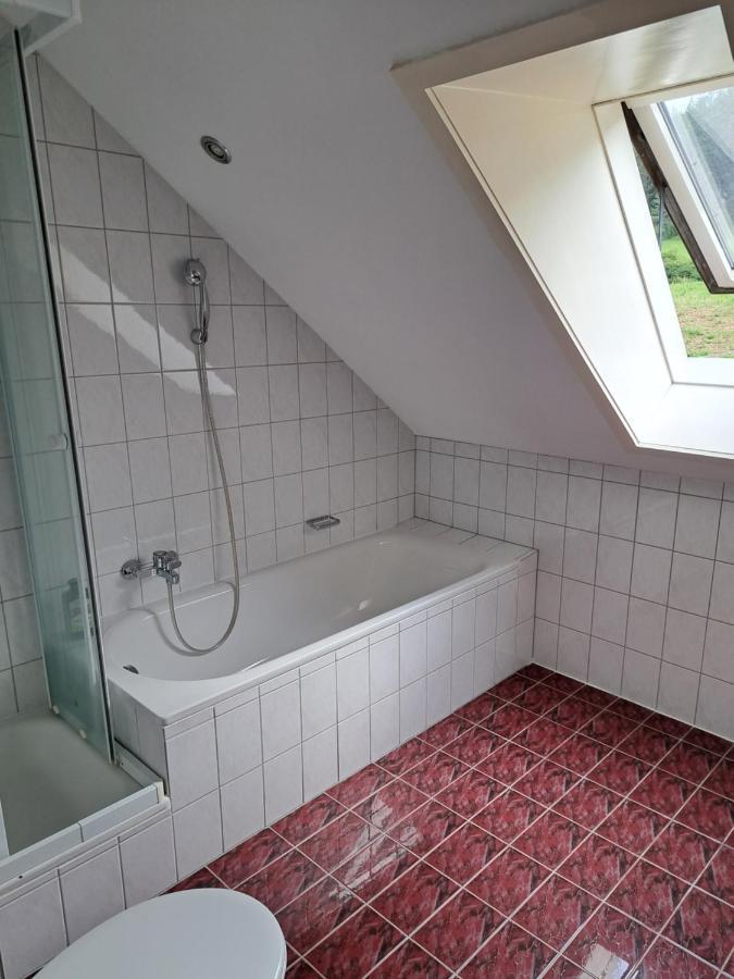 Hotel Lowen Tengen Kültér fotó